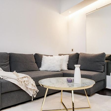 Appartement Place Des Lices Avec Parking Saint-Tropez Exterior foto